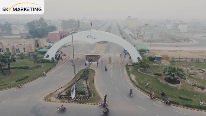 Development in Central Park Lahore